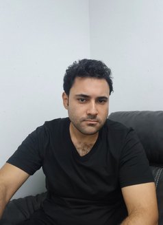 Omar - Male escort in Dubai Photo 3 of 5