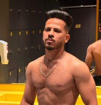 Omar - Male escort in Riyadh