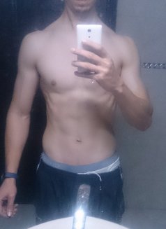 Omar Eltohamy - Male escort in Cairo Photo 2 of 4