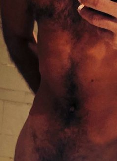 Omar - Male escort in Dubai Photo 2 of 2