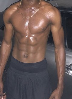 Omar the Big Dick - Male escort in Al Manama Photo 2 of 6