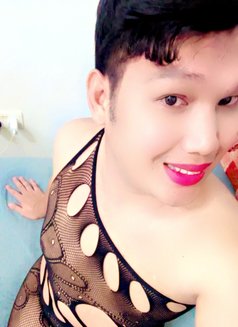 Ombre - Male escort in Muscat Photo 12 of 12