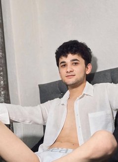 Ömer - Acompañantes masculino in İstanbul Photo 6 of 7