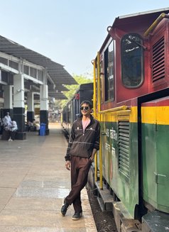 Omi - Male escort in Mumbai Photo 6 of 6