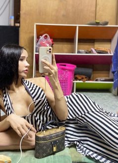 Omie - Dominadora transexual in Phuket Photo 6 of 6