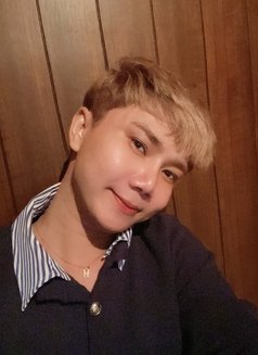 Ommy - Transsexual escort in Muscat Photo 1 of 5