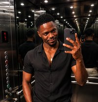 Omosh - Male escort in Nairobi
