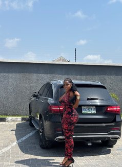 Sharon - puta in Lagos, Nigeria Photo 1 of 3