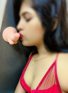 on line nude fun - puta in Bangalore Photo 5 of 6