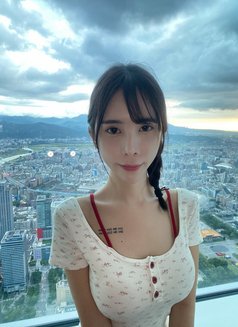 李小姐 - puta in Taipei Photo 2 of 9
