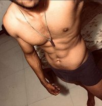 One Day Husband (For Girls & Vip Cpls) - Acompañantes masculino in Colombo