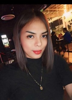 One Fresh Monica - Acompañantes transexual in Manila Photo 2 of 5