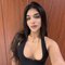 Julia 🥂 - Transsexual escort in Mumbai