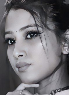 Incalls & Outcalls GFs available 🤍9 - escort in Chennai Photo 17 of 20