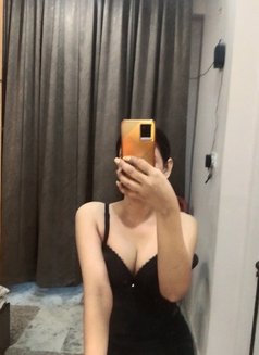 Online Cam Sex Only - escort in Mumbai Photo 1 of 2