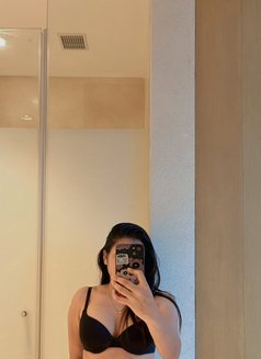 AD ONLY🧩 FOR ULTRA RICH CLIENTS. - puta in Bangalore Photo 10 of 12