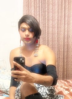 Nur - Transsexual escort in Bangalore Photo 9 of 14