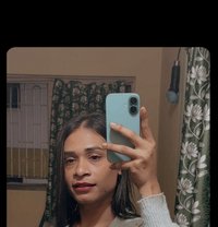 Online Session With Shemale Isha - Acompañantes transexual in Mumbai