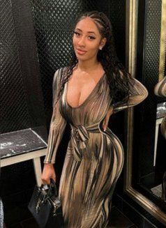 Online sex queen // Real meet Queen - escort in Noida Photo 4 of 7