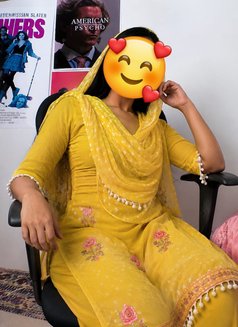 EXTRA HOT 🫦20 YEARS ONLY🤍 - escort in Gurgaon Photo 2 of 7