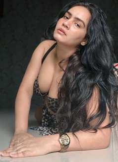 Only 6, OOO/- Unlimited Short No Advance - escort in New Delhi Photo 1 of 5