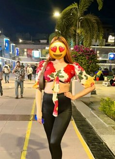 ONLY CAM SHOW AVAILABLE HERE - puta in Mumbai Photo 6 of 8