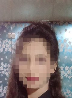 I am Telugu(meet & cam) - puta in Hyderabad Photo 1 of 1