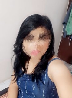 Only cam show - escort in Hyderabad Photo 1 of 4