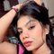 Taniya vip escorts service - puta in Indore