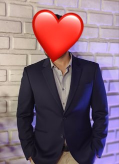 Escort, Only Female Or Couple - Male escort in New Delhi Photo 5 of 5