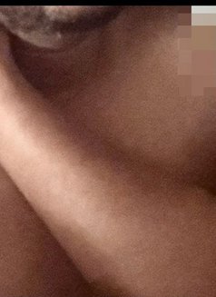 Only for Female - Male escort in Abu Dhabi Photo 3 of 5