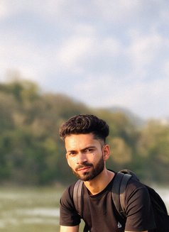 Real funn - Acompañantes masculino in New Delhi Photo 5 of 15