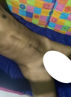 ONLY FOR MATURE LADIES & GIRLS - Acompañantes masculino in Colombo Photo 3 of 3