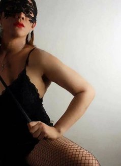 ONLY FOR ONLINE CAM/VCALL & VIDEOS/PICS - Dominadora transexual in Abu Dhabi Photo 12 of 15