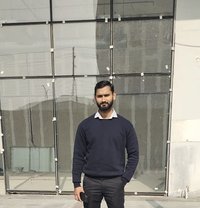Kumar for females - Acompañantes masculino in Noida