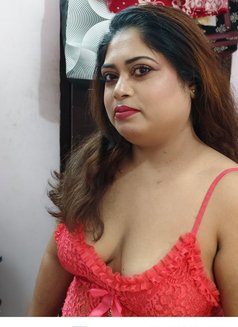 Only video call service - escort in Kolkata Photo 4 of 10