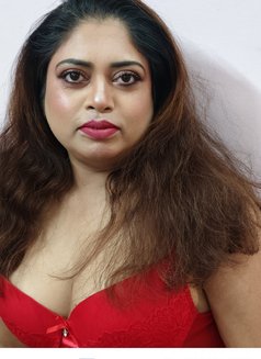 Only video call service - escort in Kolkata Photo 7 of 10