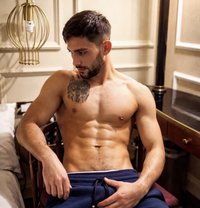 Only You - Acompañantes masculino in Dubai