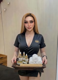 Opal Big Dick Good Service - Acompañantes transexual in Riyadh Photo 2 of 7