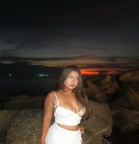 OPAL - teenager student (only 18!) - puta in Bangkok