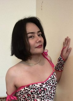 Opal - Acompañantes transexual in Al Manama Photo 4 of 7