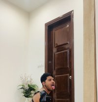Open Minded Bottom - Male escort in Chandigarh