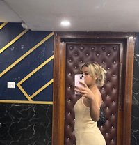 Open Real Escorts Service Pay Girl Hand - escort in Noida Photo 1 of 1