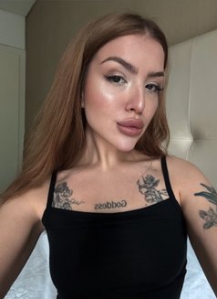 Ophelia - escort in Dubai Photo 6 of 15