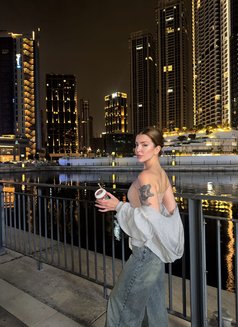 Ophelia - escort in Dubai Photo 7 of 15