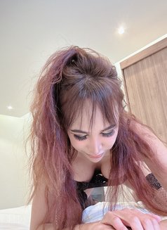 Opor first time riyadh both massage - Transsexual escort in Riyadh Photo 6 of 11