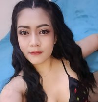 Opor - masseuse in Al Sohar