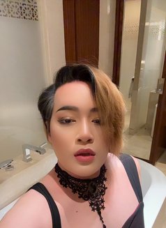 Opor - Transsexual escort in Dammam Photo 5 of 5