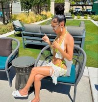 Oprah - escort in Noida