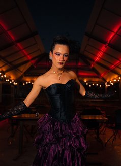 Ora - Transsexual escort agency in Bangalore Photo 1 of 5